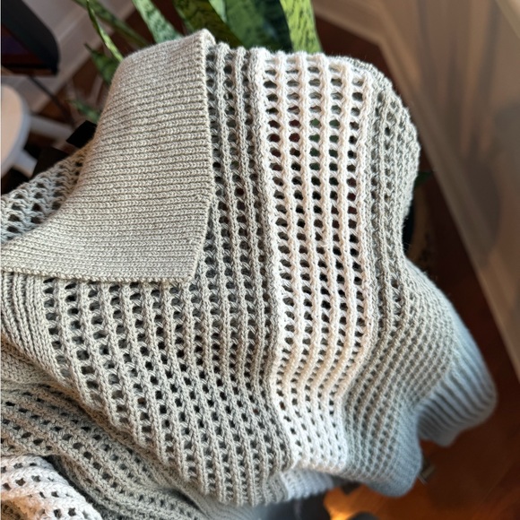 Sage Green Crochet-Style Knit Polo Shirt - Button Up Collared Short Sleeve - Picture 6 of 6